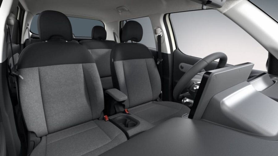 Renting Particulares Hyundai Inster 42 KWh Maxx Unbleached Ivory