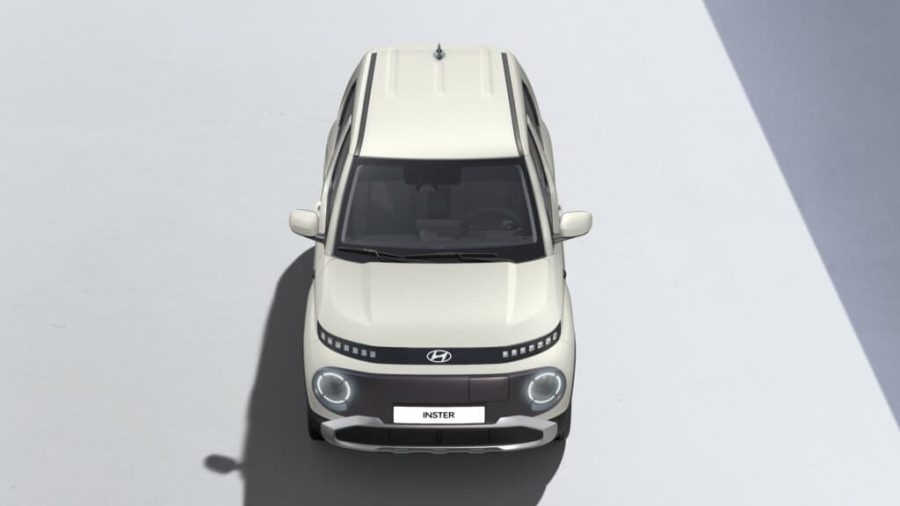 Renting Particulares Hyundai Inster 42 KWh Maxx Unbleached Ivory