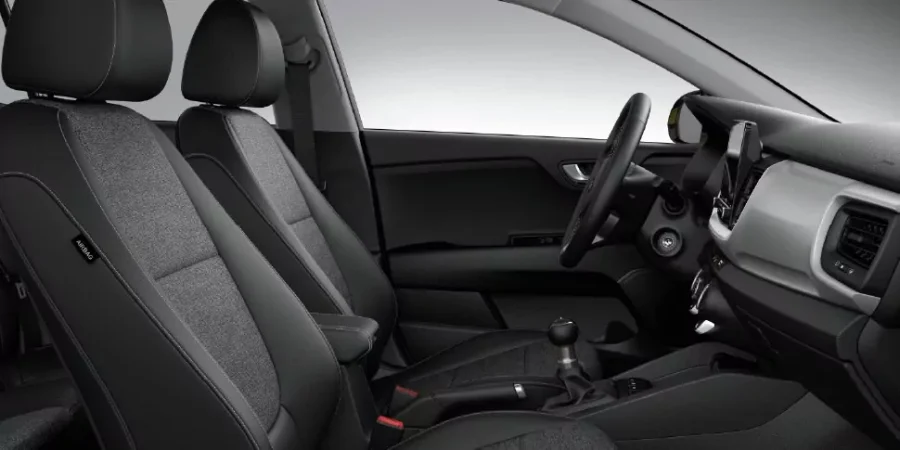 Renting Particulares Kia Stonic 1.0 T-GDi MHEV MT Drive Astro Grey, Sparkling Silver