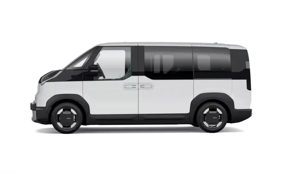 Renting Particulares Kia PV5 Passenger L2 H1 LR Plus Clear White, Aurora Black