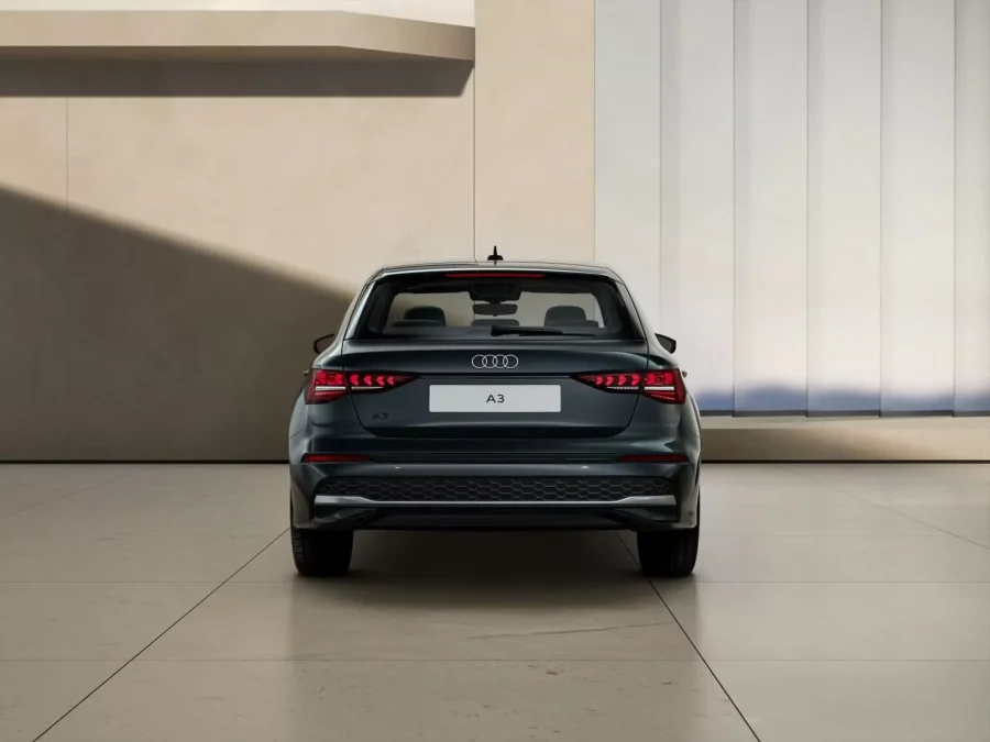 Renting Particulares Audi A3 Sportback 35 TFSI S tron Advanced Gris Manhattan Metalizado, Blanco Glaciar Metalizado