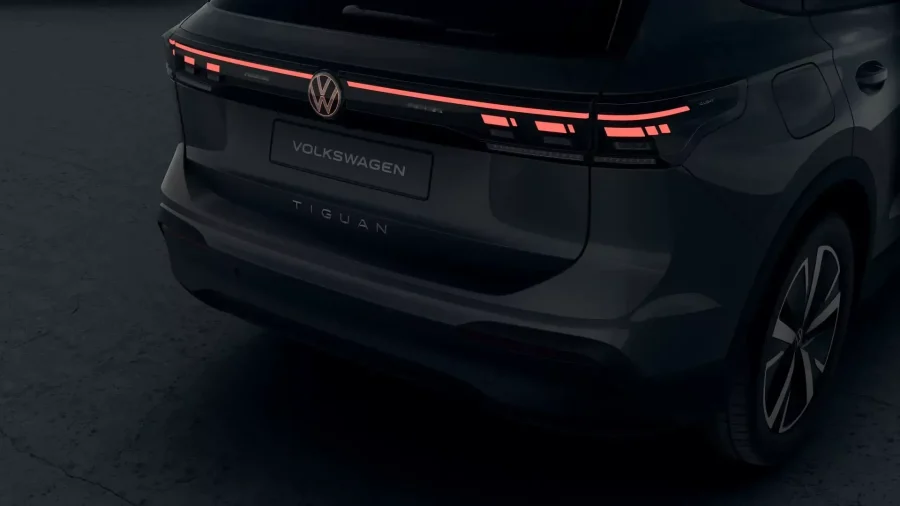 Renting Particulares Volkswagen Tiguan 2.0 TDI DSG Más Gris Delfin, Blanco