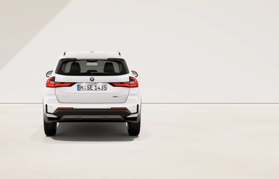 Renting Particulares BMW X1 sDrive18d Premium Package Mineral White metalizado