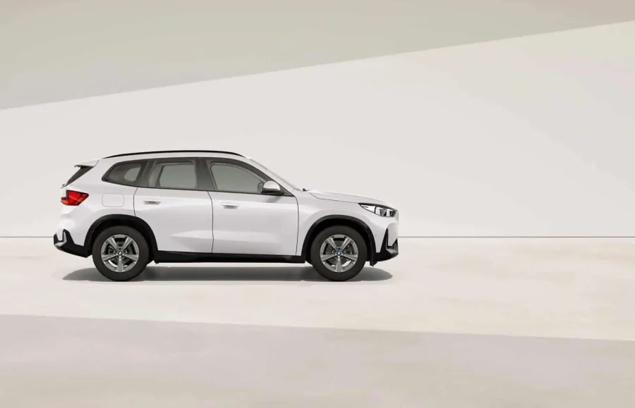 Renting Particulares BMW X1 sDrive18d Premium Package Mineral White metalizado