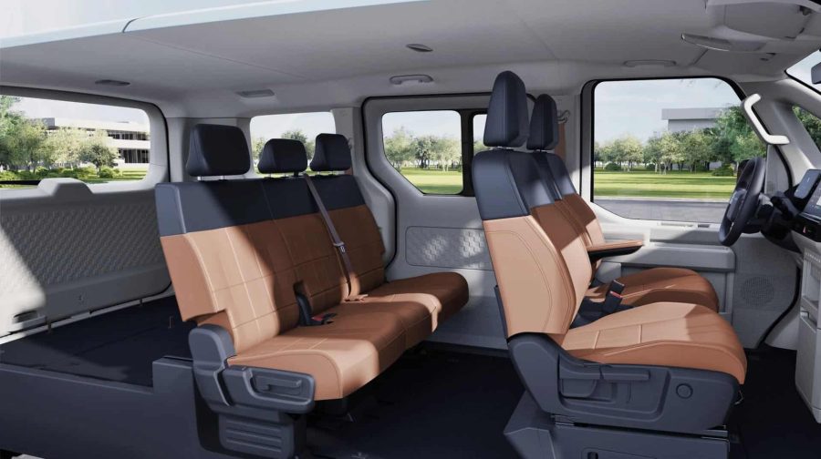 Renting Particulares Kia PV5 Passenger L2 H1 LR Plus Clear White, Steel Gray, Aurora Black