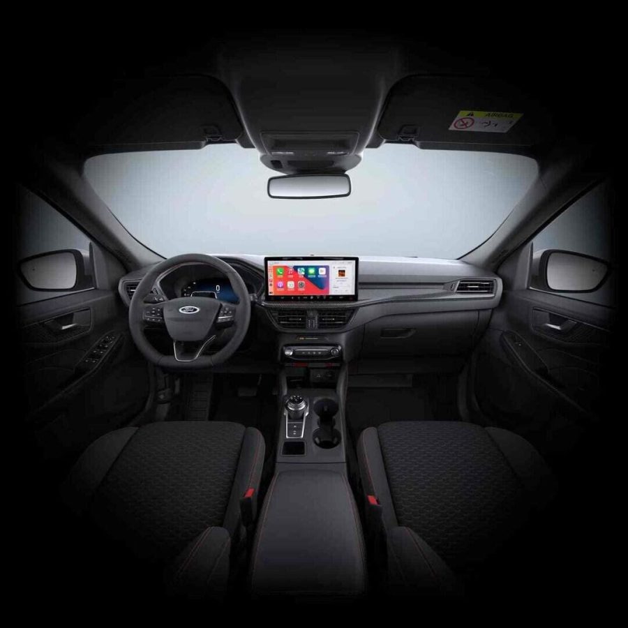 Renting Particulares Ford Kuga 2.5 PHEV Duratec ST-Line Verde Bursting, Blanco Frozen, Plata Solar, Negro Agate
