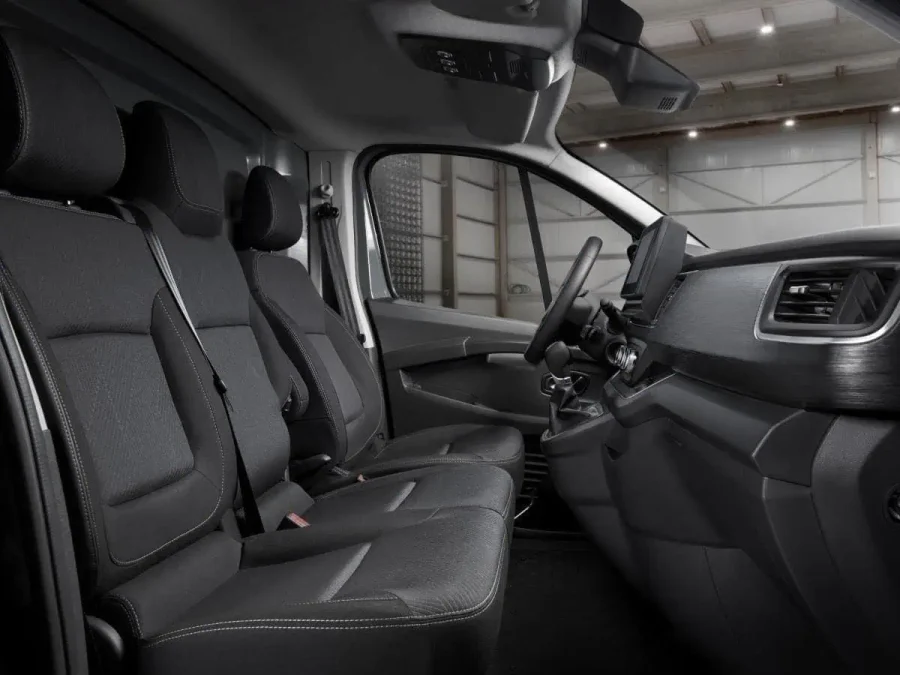 Renting Particulares Nissan Primastar Furgón 2.0 DCi L1 H1 Acenta Blanco Hielo Sólido