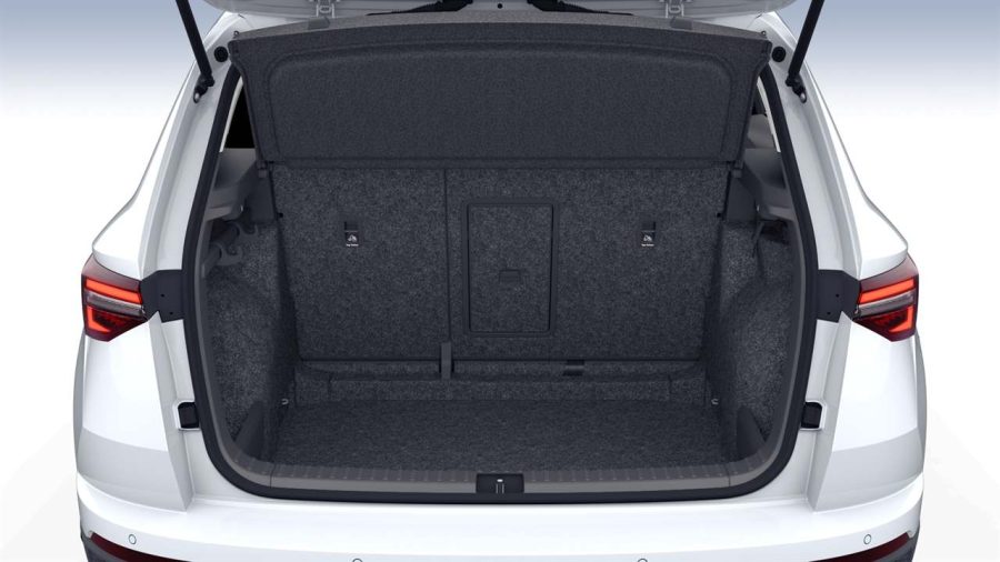 Renting Particulares Skoda Karoq 2.0 TDI DSG Selection Blanco luna