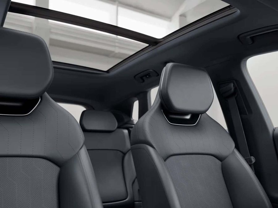 Renting Particulares Lynk & Co 08 1.5 PHEV Core Storm Gray
