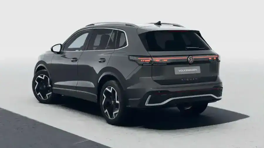 Renting Particulares Volkswagen Tiguan 2.0 TDI DSG R-Line Gris Delfin, Blanco