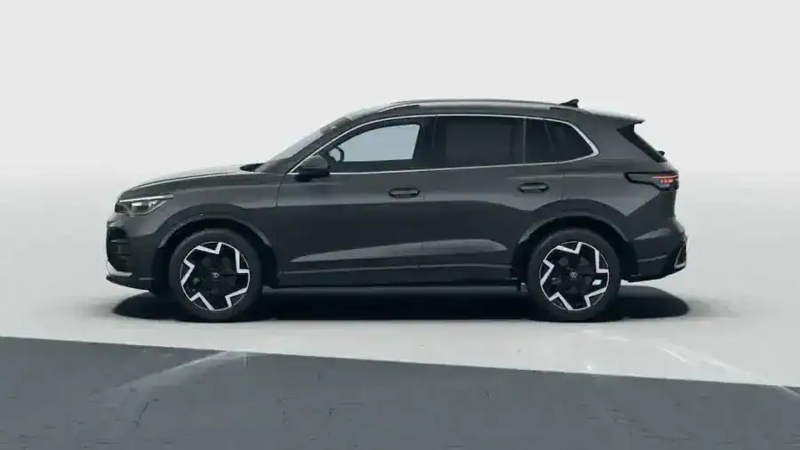 Renting Particulares Volkswagen Tiguan 2.0 TDI DSG R-Line Gris Delfin, Blanco