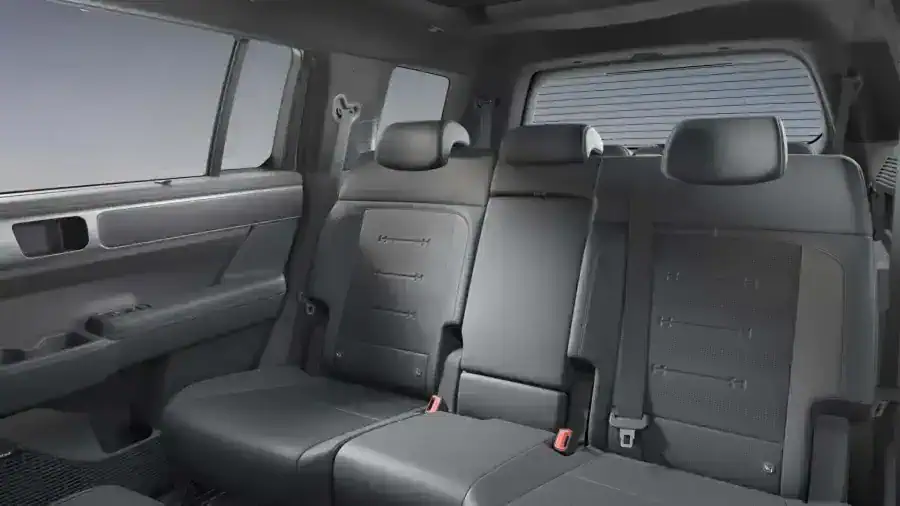 Renting Particulares Hyundai Santa Fe 1.6 TGDi HEV 4X4 AT Calligraphy Creamy White
