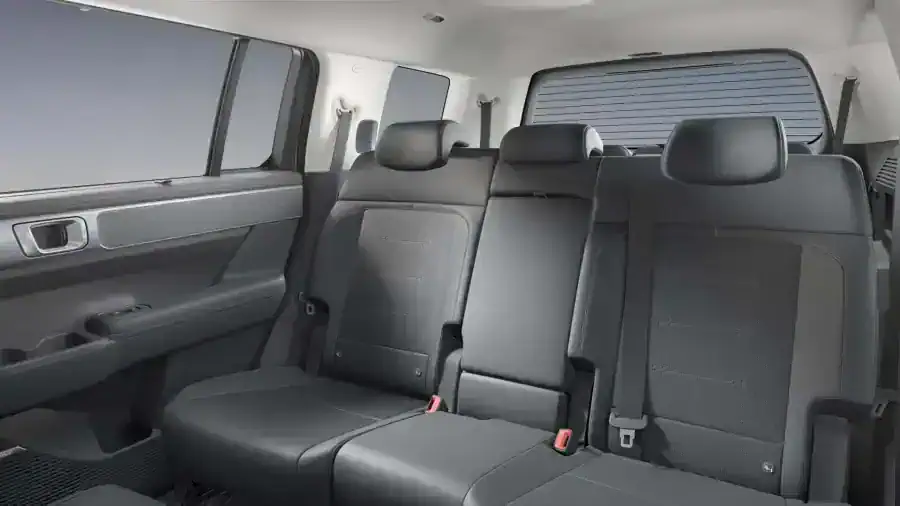 Renting Particulares Hyundai Santa Fe 1.6 TGDi PHEV 4X4 AT Style Creamy White
