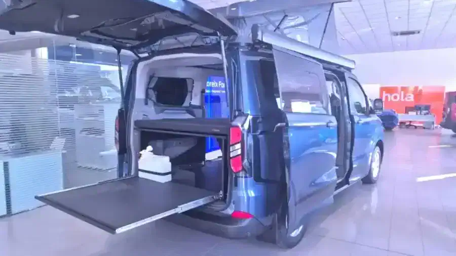 Renting Particulares Ford Transit Custom Kombi 2.0 EcoBlue 320 L1 Trend CAMPERIZADA Magnetic