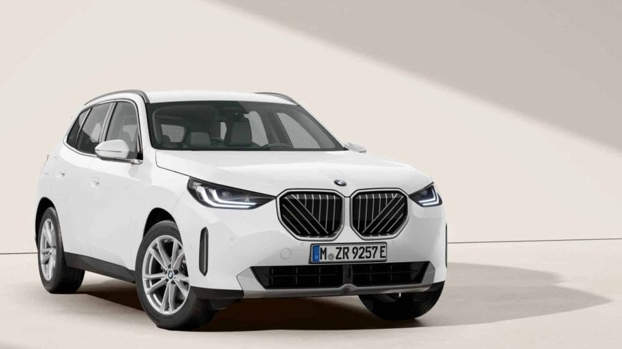 Renting Particulares BMW X3 30e xDrive Alpine White