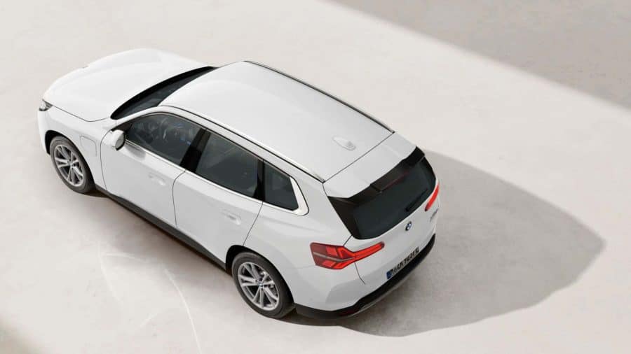 Renting Particulares BMW X3 30e xDrive Alpine White