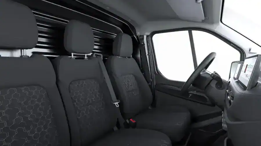 Renting Particulares Ford Transit City Van 300 L1 56kWh Automática Trend Blanco