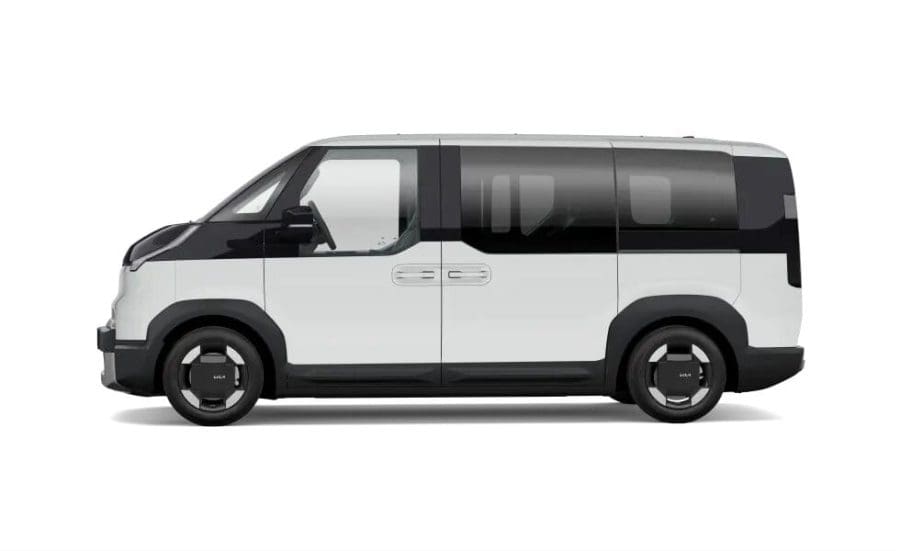 Renting Particulares Kia PV5 Passenger L2H1 LR Plus Clear White