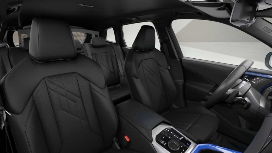 Renting Particulares BMW X3 20d xDrive M Sport Arctic Race Blue, Black Sapphire