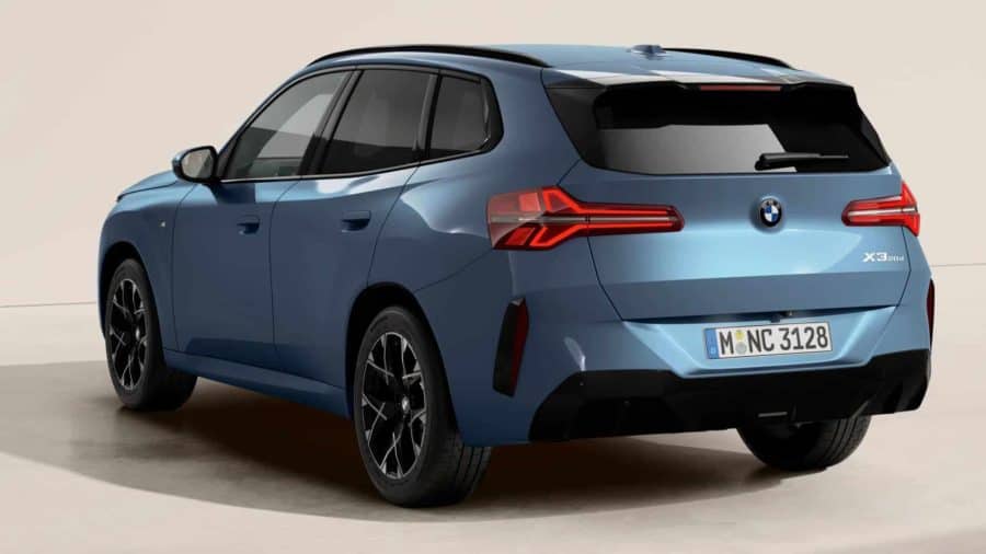 Renting Particulares BMW X3 20d xDrive M Sport Arctic Race Blue, Black Sapphire
