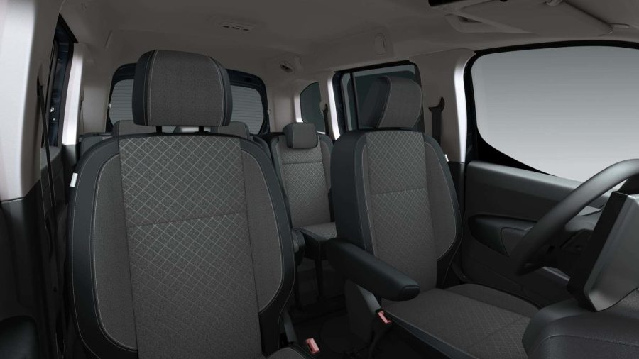 Renting Particulares Opel Combo 1.5 TD S/S AT8 Ultimate Kiama Blue
